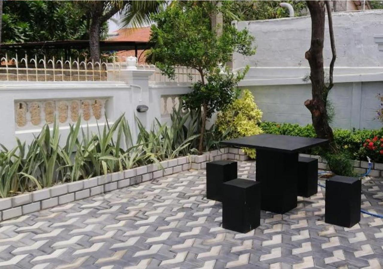 Cozy Inn Negombo Extérieur photo