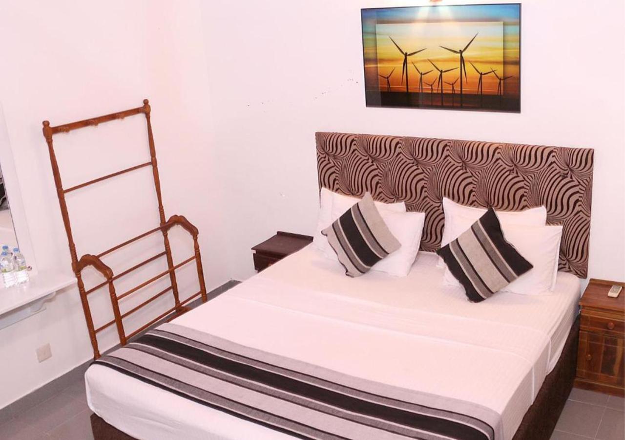 Cozy Inn Negombo Extérieur photo