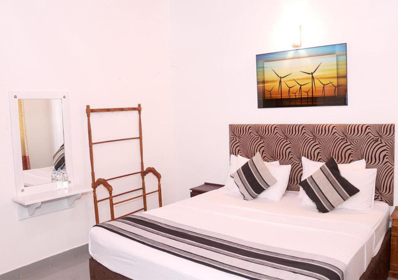 Cozy Inn Negombo Extérieur photo