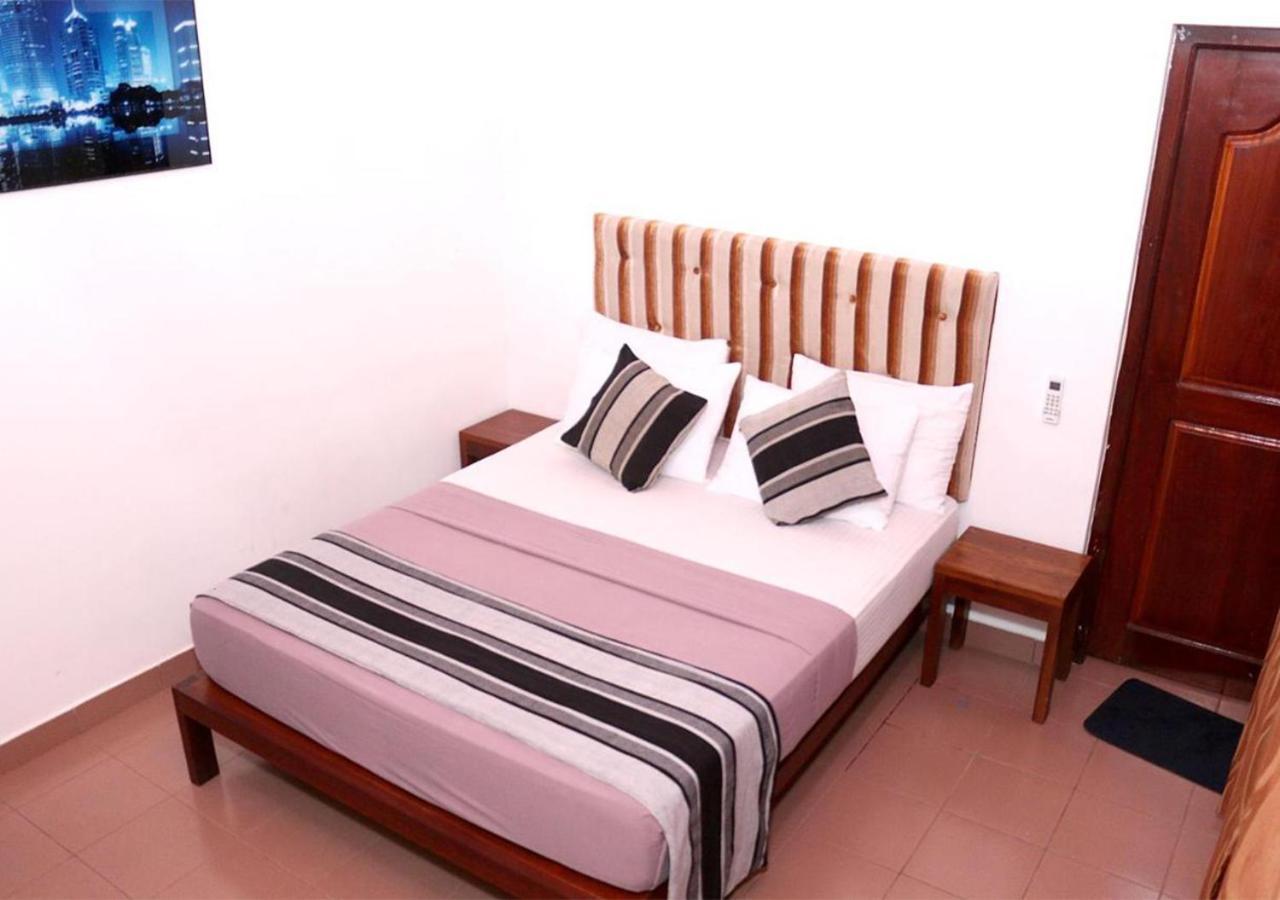 Cozy Inn Negombo Extérieur photo